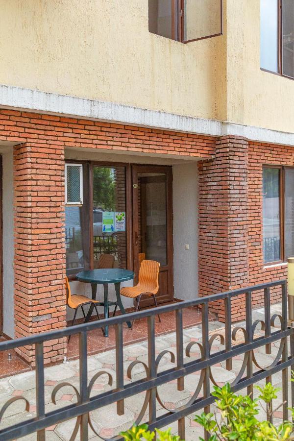 Samni Hotel Ureki Exterior photo