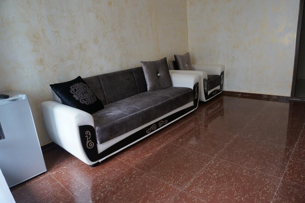 Samni Hotel Ureki Room photo